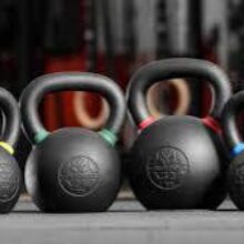 Какие гири более эффективны для роста мышц: тяжелые или легкие