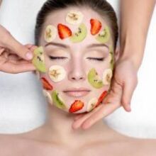 Какие косметические процедуры для лица можно делать летом