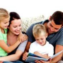 «Вырастешь человеком»: 8 мифов о воспитании, которым мы следовали долгие годы