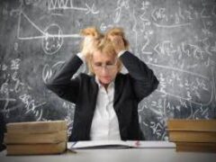Исследование: большинство учителей школы испытывают сильный стресс