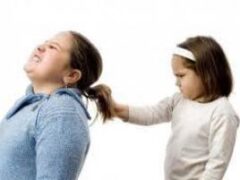 Как бороться с детской агрессией: практичные советы психолога