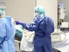 Во Франции увеличилось количество тяжелых больных коронавирусом