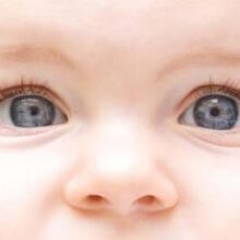 Синие губы у ребенка:опасно ли это?