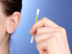 Перечисляем безопасные способы чистки ушей