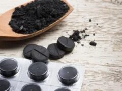 Не только при диарее: как можно использовать активированный уголь