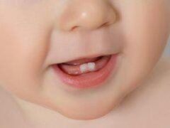 Как помочь ребенку, у которого режутся зубы?