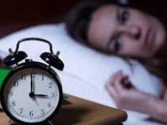 Медики рассказали, с чем могут быть связаны ночные пробуждения
