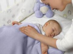 Как правильно уложить ребенка спать