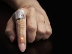 Ученые изобрели искусственную электронную кожу